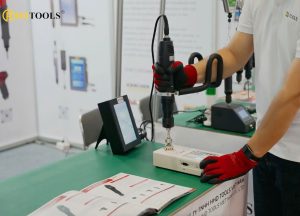 Máy bắn vít tự động là gì?